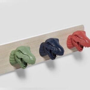 Pillowfort Dinosaur Wall Hooks in Green, Blue, and Red 3.5”x18”